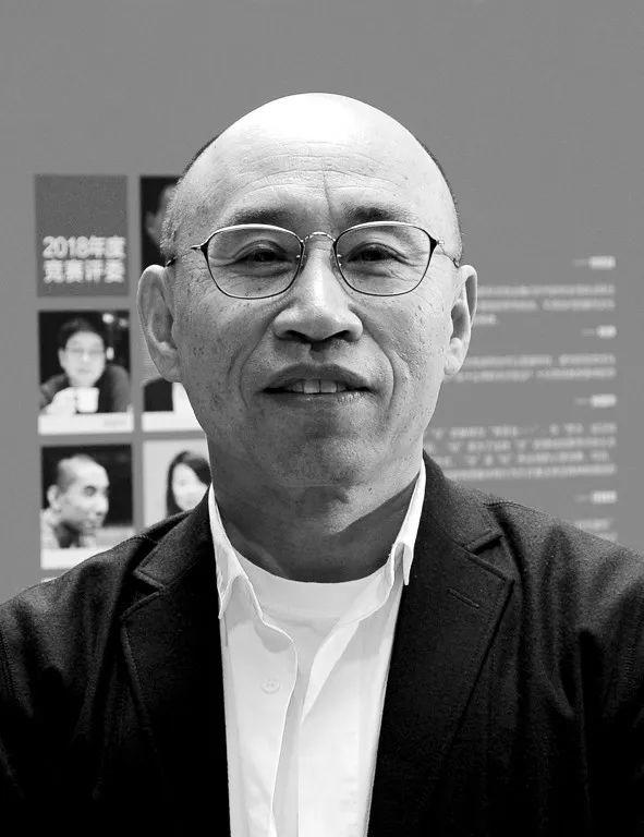 梅洪元